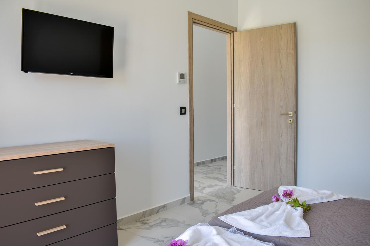 Apartamento Katsaros Luxury Apts 5Min Walk To Beach Tsilivi  Exterior foto