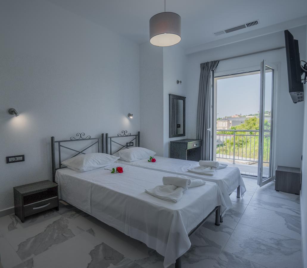 Apartamento Katsaros Luxury Apts 5Min Walk To Beach Tsilivi  Exterior foto